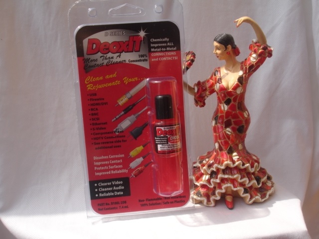 DEOXIT D100L _D100L-2DB(Loại kèm theo chổi lau)